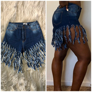 Vertically Frayed Jean Shorts | Shop Torrie Belle